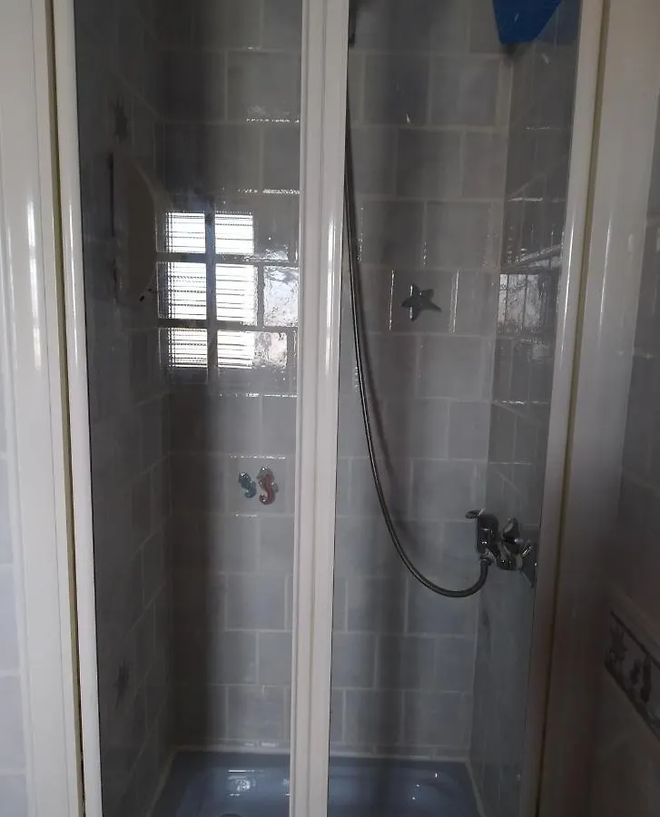 Habitación Amanay con baño Ajuy Habitación en casa particular
